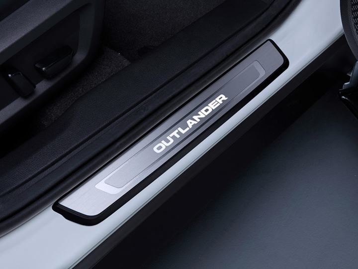 2023 Mitsubishi Outlander Accessories Mitsubishi Motors